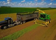 Custom Forage Harvesting of Hay & Corn Silage | Upper Midwest Pumping